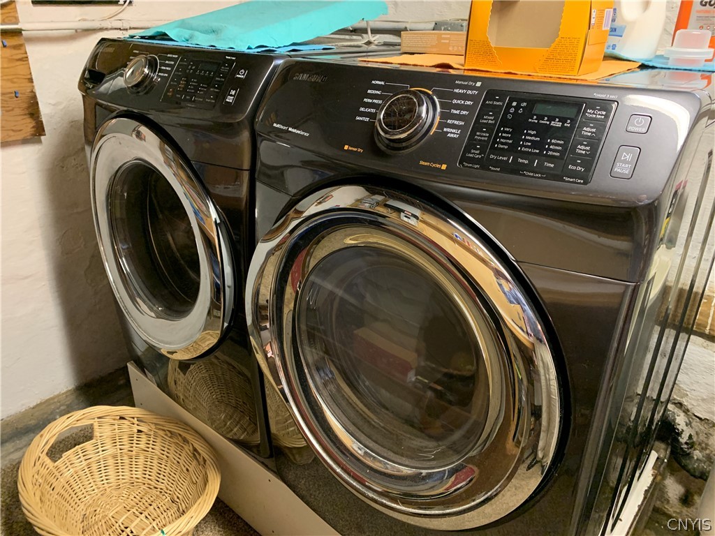 215 Dewitt Road Syracuse, NY 13214 - Photo 44 of 49 Washer and dryer convey