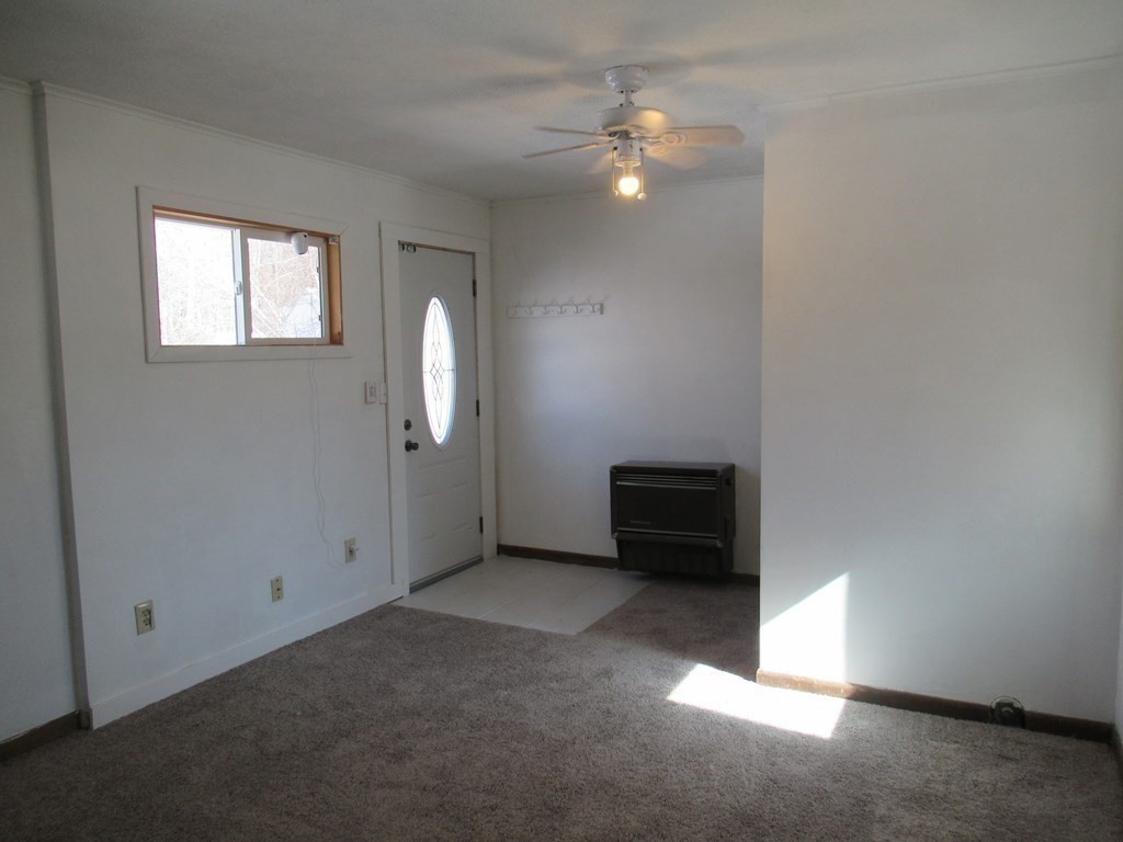 39 Crestmont Street Springfield, MA 01108 - Photo 20 of 28 Gallery Image 20
