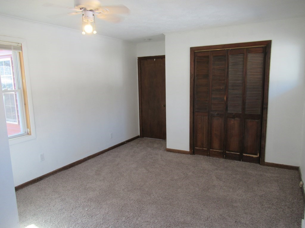 39 Crestmont Street Springfield, MA 01108 - Photo 21 of 28 Gallery Image 21
