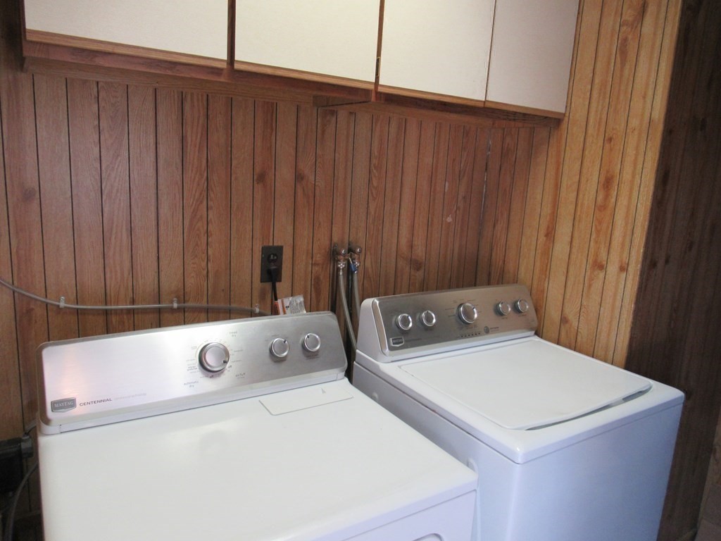 39 Crestmont Street Springfield, MA 01108 - Photo 24 of 28 Gallery Image 24