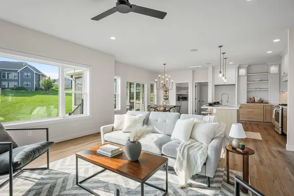 $989,900 | 920 Carnoustie Way, Oregon, WI 53575