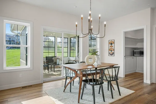 $989,900 | 920 Carnoustie Way, Oregon, WI 53575