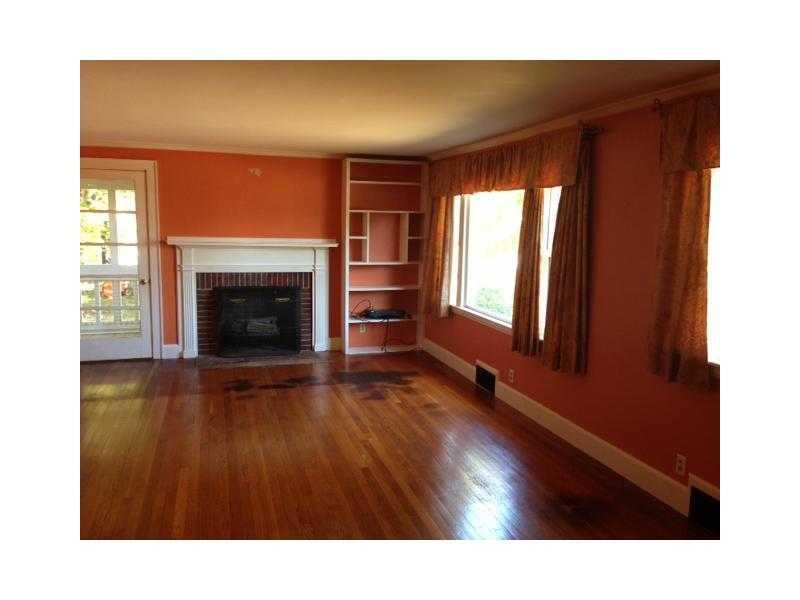66 Gray Road Gorham, ME 04038 - Photo 14 of 17 Living Room.