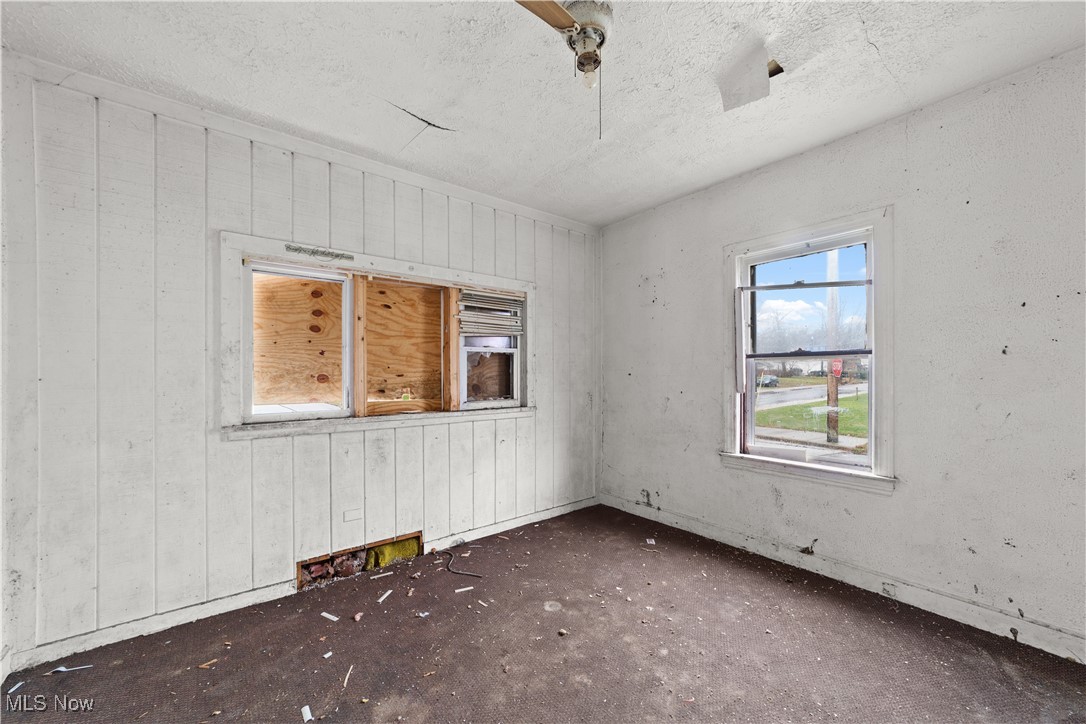 7524 Aetna Road Cleveland, OH 44105 - Photo 5 of 23 Gallery Image 5