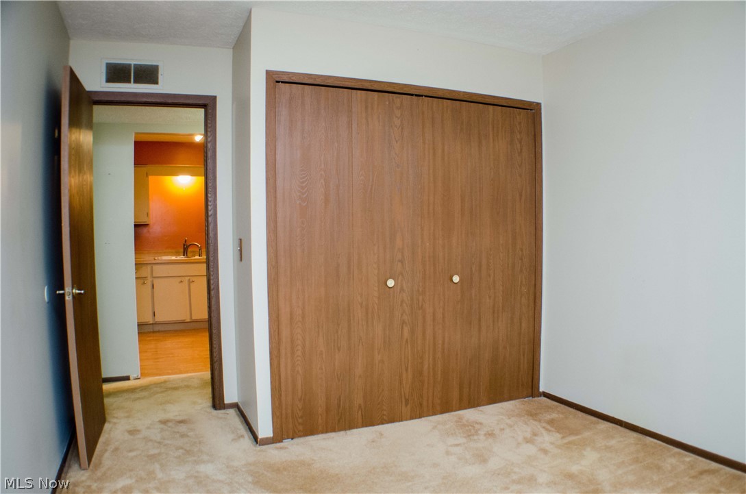 784 Kirkwall Drive Akron, OH 44321 - Photo 13 of 33