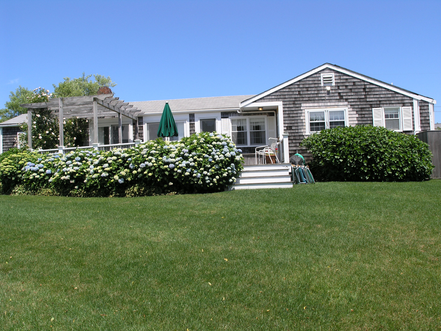 38 Derrymore Road Nantucket, MA 02554 - Photo 12 of 15 Gallery Image 12