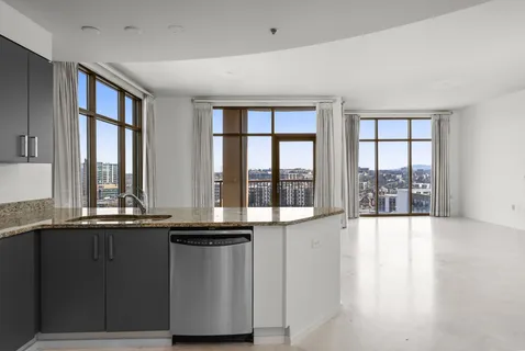 $799,900 | 1510 Demonbreun Street, Unit 1201, Nashville, TN 37203