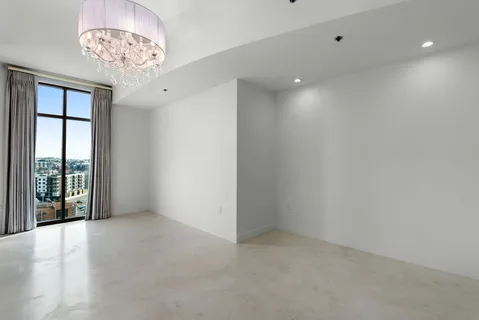 $799,900 | 1510 Demonbreun Street, Unit 1201, Nashville, TN 37203