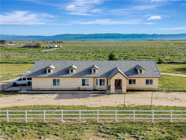 $625,000 | 7306 West Ave A 8, Lancaster, CA 93536