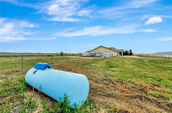 $625,000 | 7306 West Ave A 8, Lancaster, CA 93536