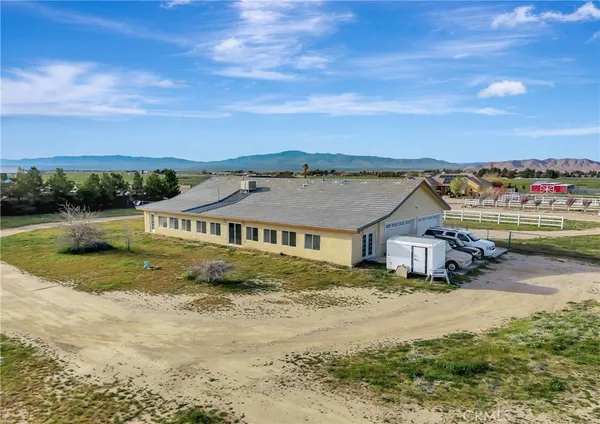 $625,000 | 7306 West Ave A 8, Lancaster, CA 93536