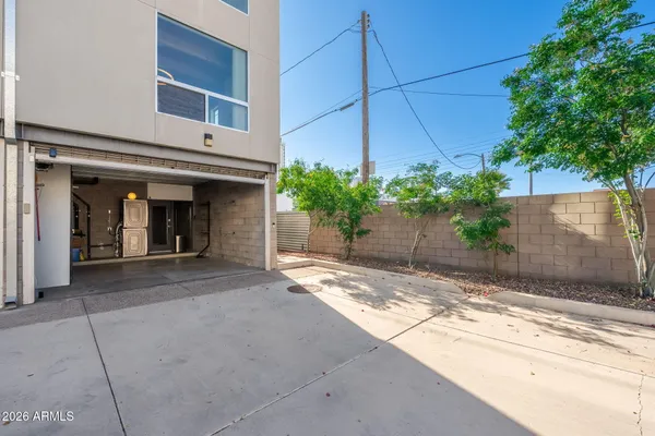 $470,000 | 727 East Portland Street, Unit 6, Phoenix, AZ 85006