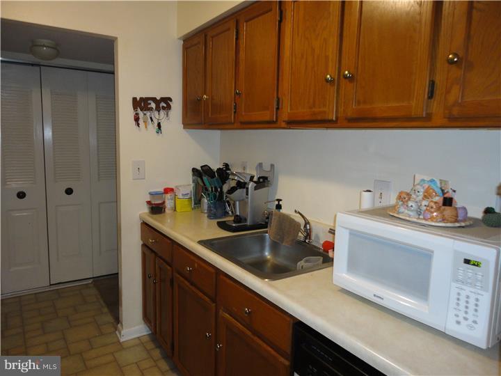2205 Eagle Road West Chester, PA 19382 - Photo 8 of 18 Kitchen