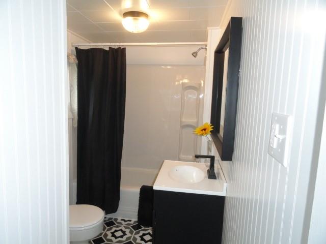 129 Whitestown Road Lyndora, PA 16045 - Photo 9 of 35 Gallery Image 9