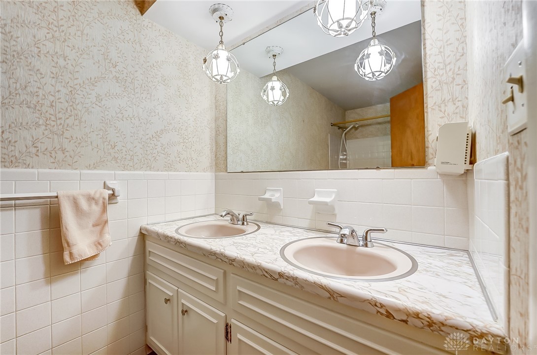 2210 Springmill Road Dayton, OH 45440 - Photo 37 of 55 Gallery Image 37