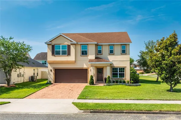 $579,900 | 15058 Sawgrass Bluff Drive, Winter Garden, FL 34787