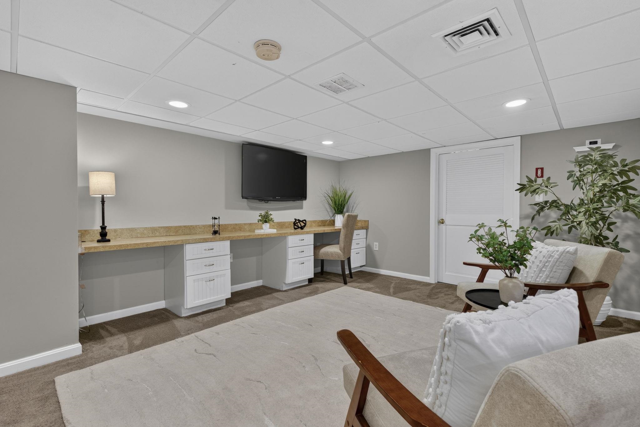 34 Glance Road Windham, NH 03087 - Photo 43 of 58 Gallery Image 43