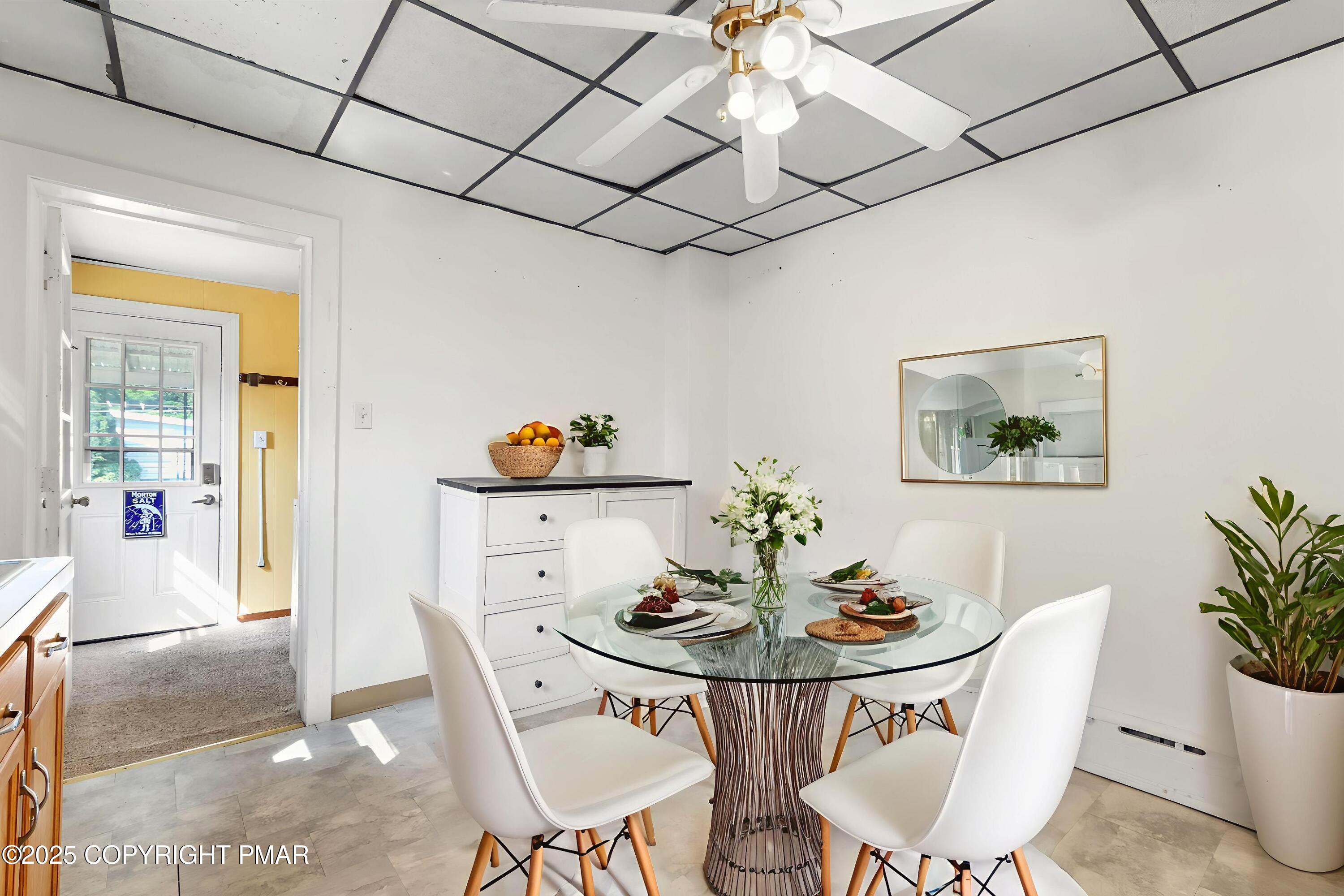 900 Ridge Street Easton, PA 18042 - Photo 16 of 38 095A7426 - Dining Room - Scandinavian -