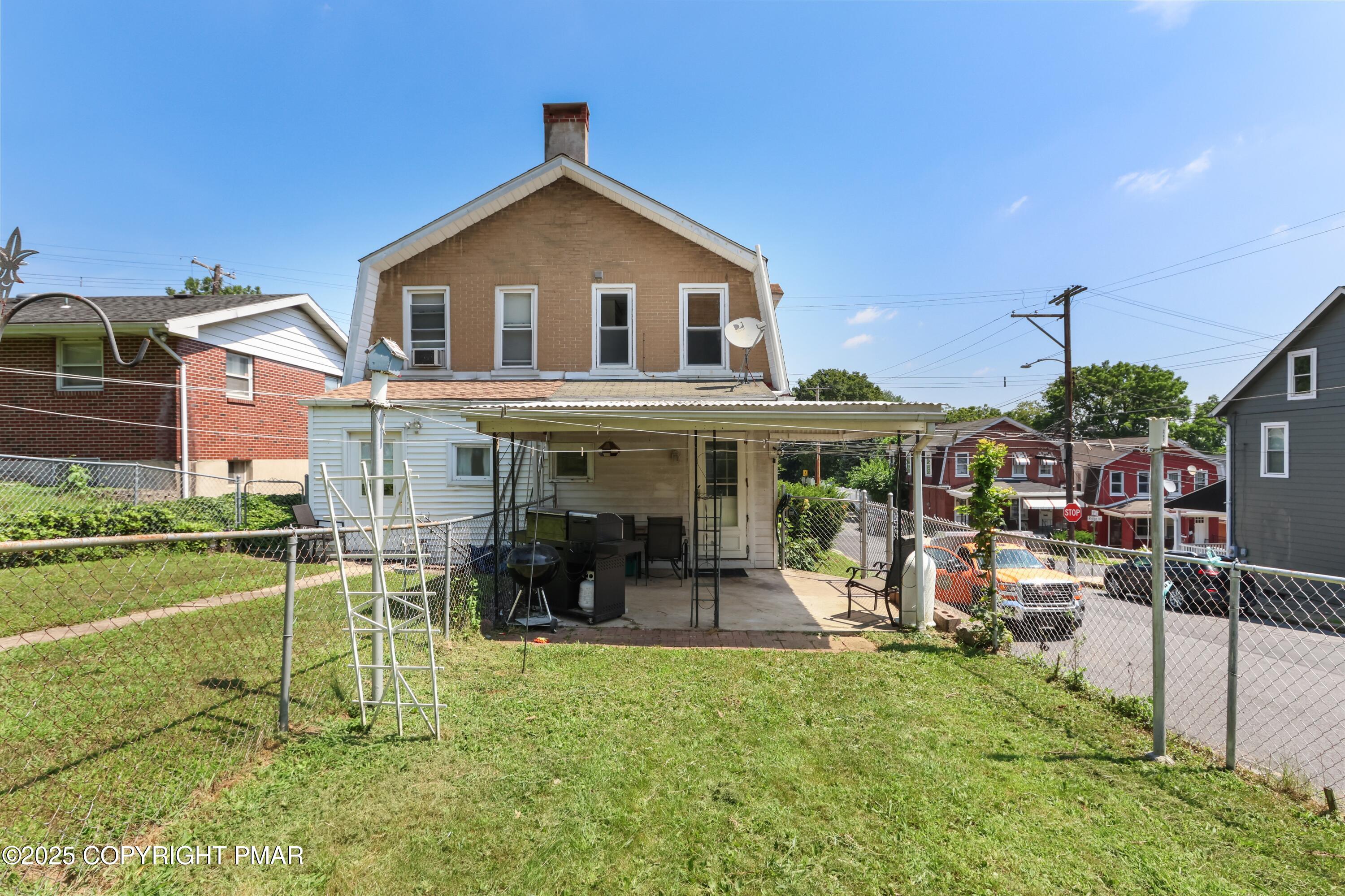 900 Ridge Street Easton, PA 18042 - Photo 33 of 38 095A7614
