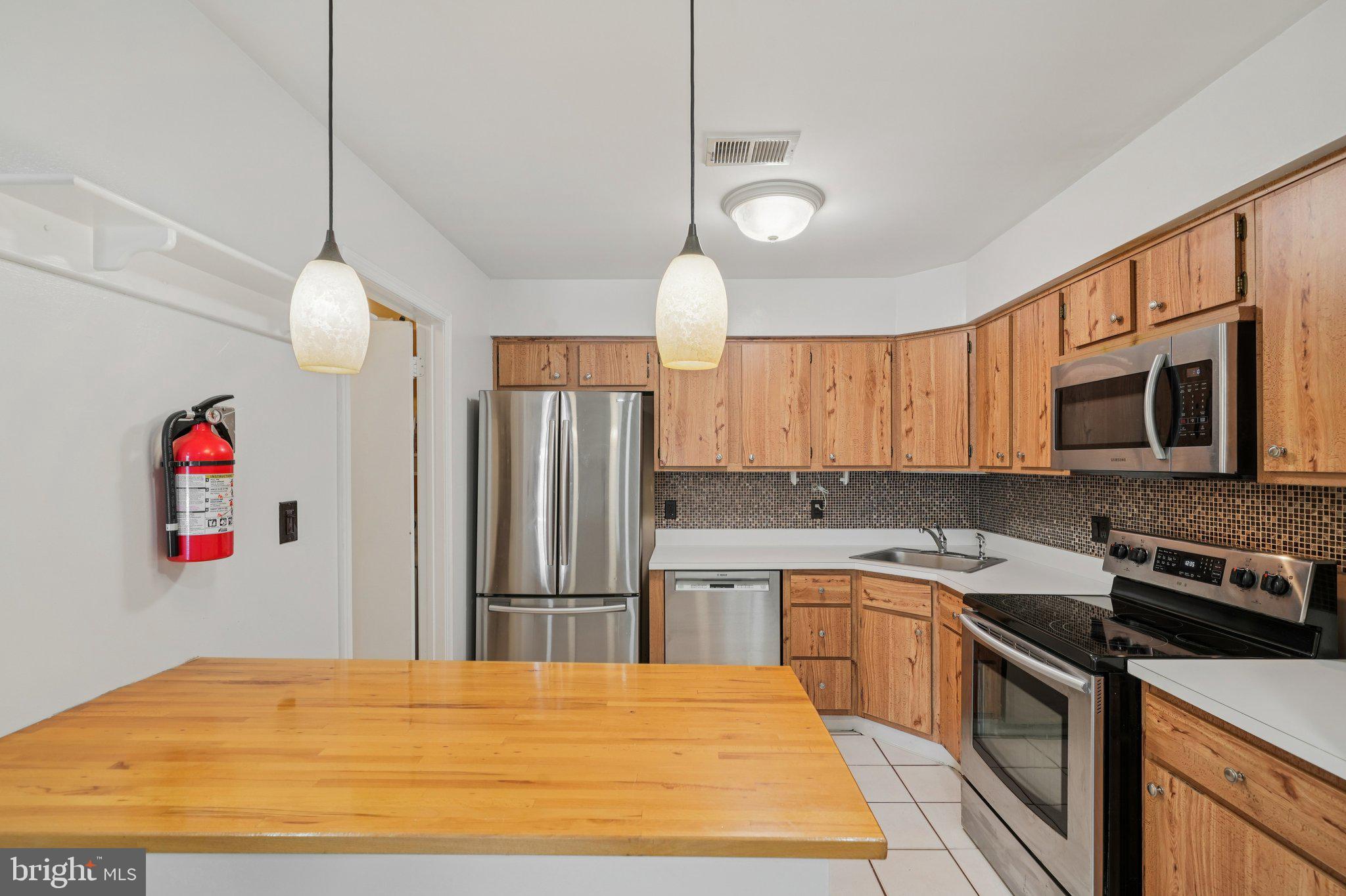 104 Sumac Court Mount Laurel, NJ 08054 - Photo 19 of 50