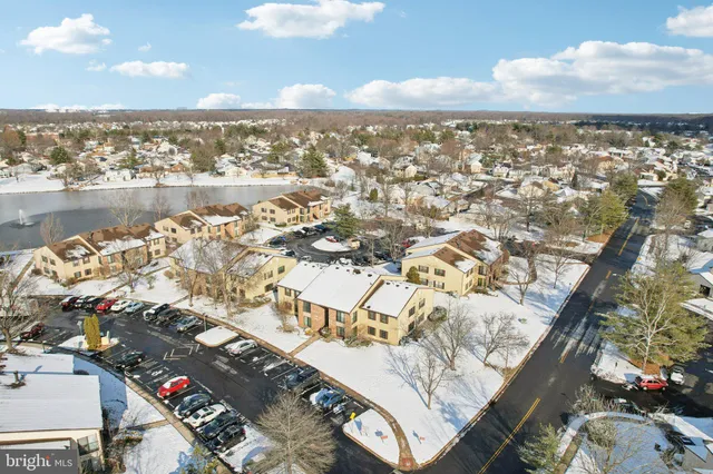 $250,000 | 104 Sumac Court, Mount Laurel, NJ 08054