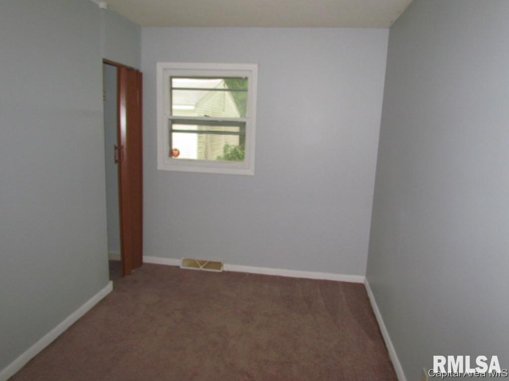 1026 North Edmond Street Springfield, IL 62702 - Photo 12 of 14
