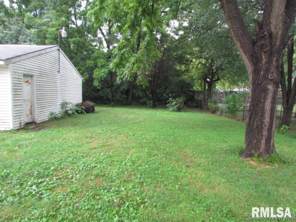 1026 North Edmond Street Springfield, IL 62702 - Photo 6 of 14
