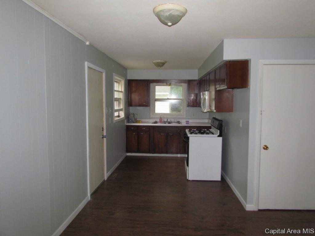 1026 North Edmond Street Springfield, IL 62702 - Photo 9 of 14
