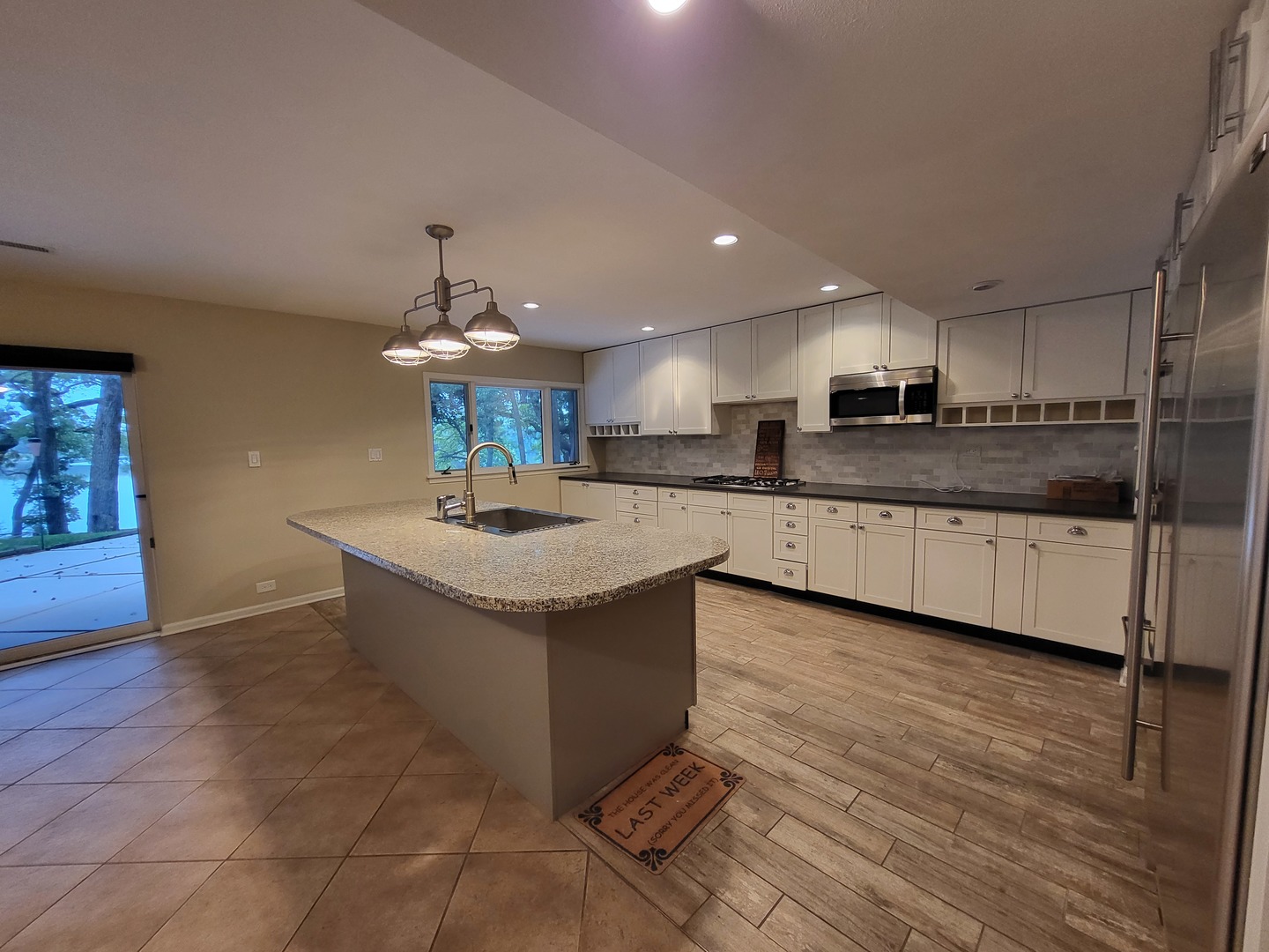 263 Banbury Road Mundelein, IL 60060 - Photo 17 of 31