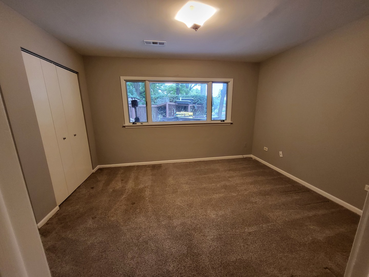 263 Banbury Road Mundelein, IL 60060 - Photo 21 of 31