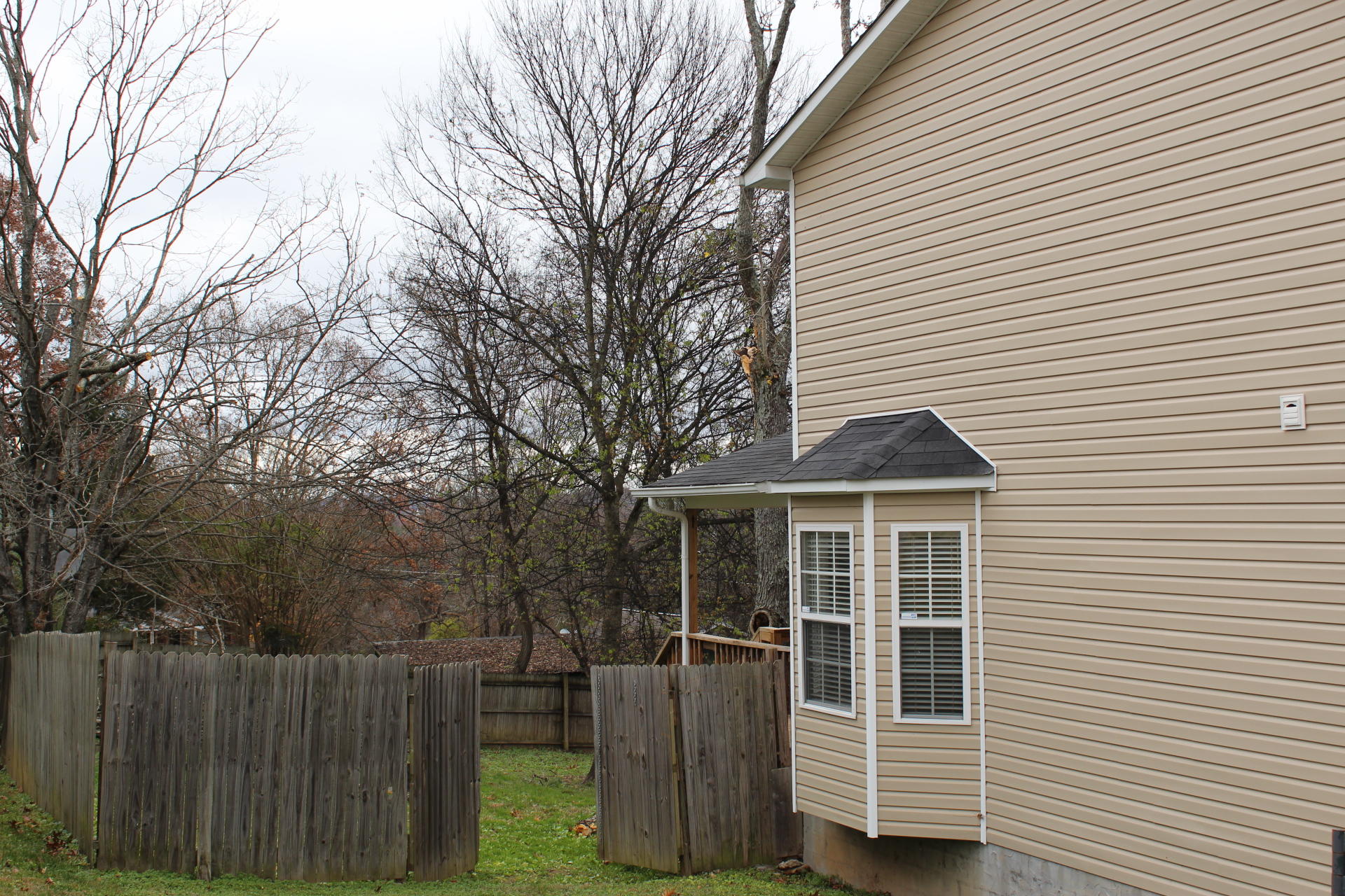 5700 Collette Road Northeast Knoxville, TN 37918 - Photo 6 of 12 7531162288-IMG-1030