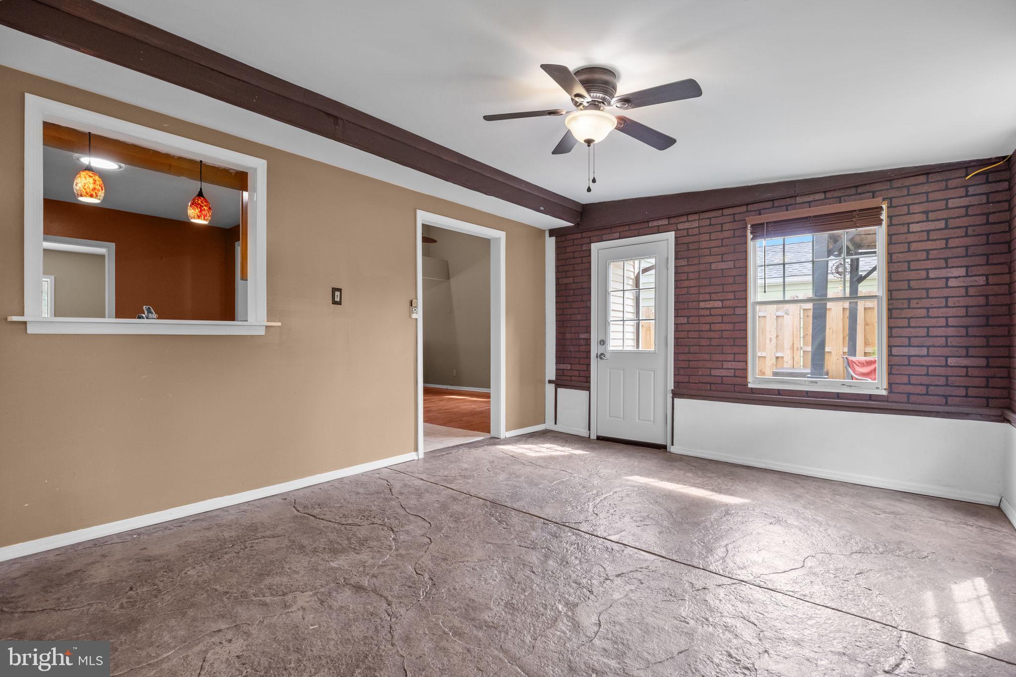438 Chestnut Road Warminster, PA 18974 - Photo 19 of 35 Gallery Image 19