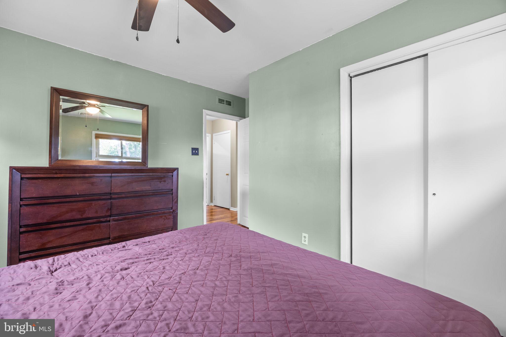 438 Chestnut Road Warminster, PA 18974 - Photo 23 of 35 Gallery Image 23
