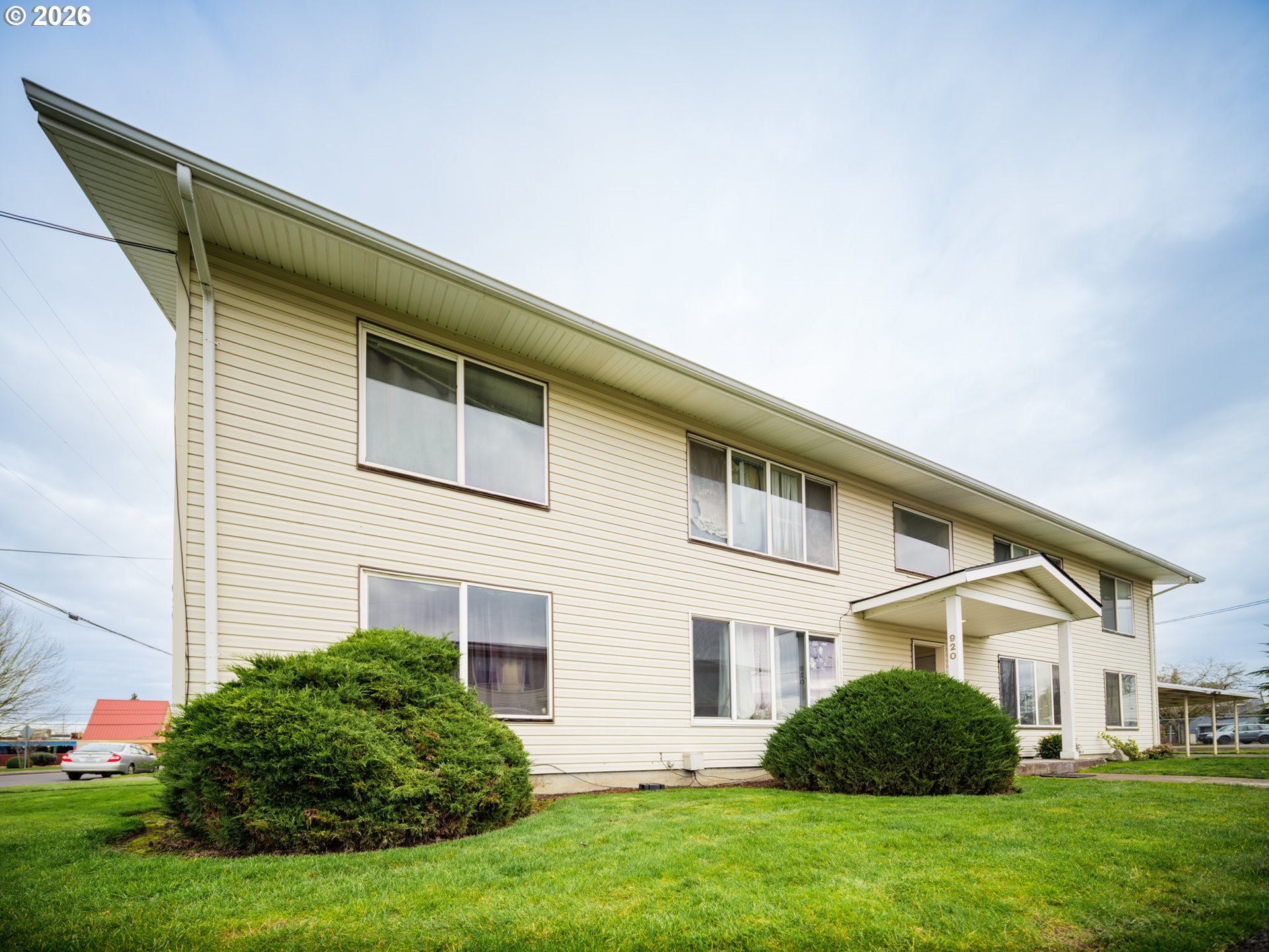 920 18th Avenue Southwest Albany, OR 97321 - Photo 11 of 19 a view of backyard with garden