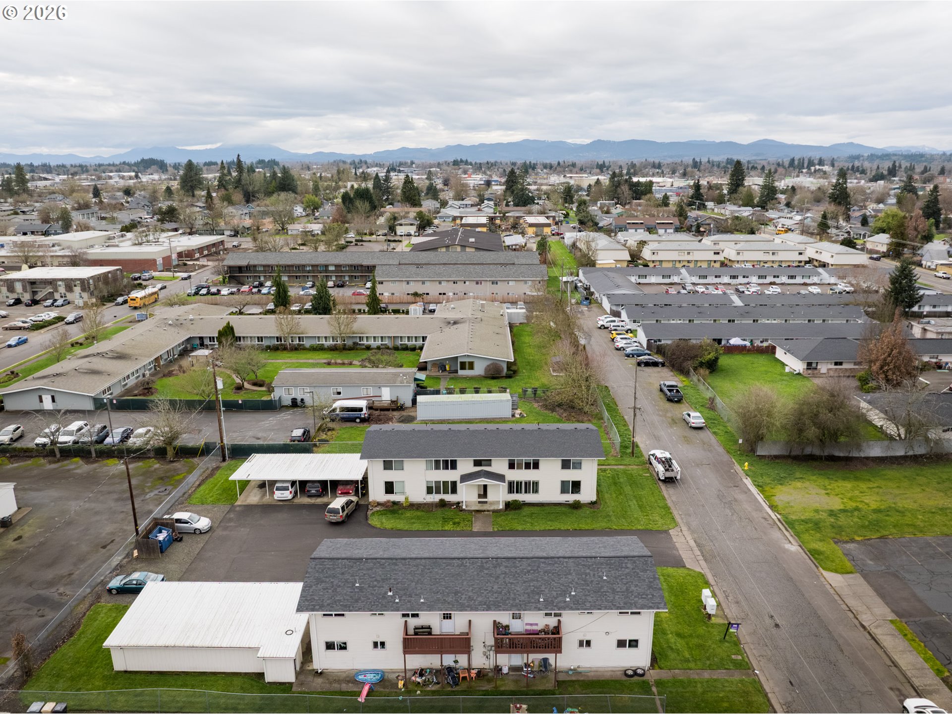 920 18th Avenue Southwest Albany, OR 97321 - Photo 7 of 19 a view of a city