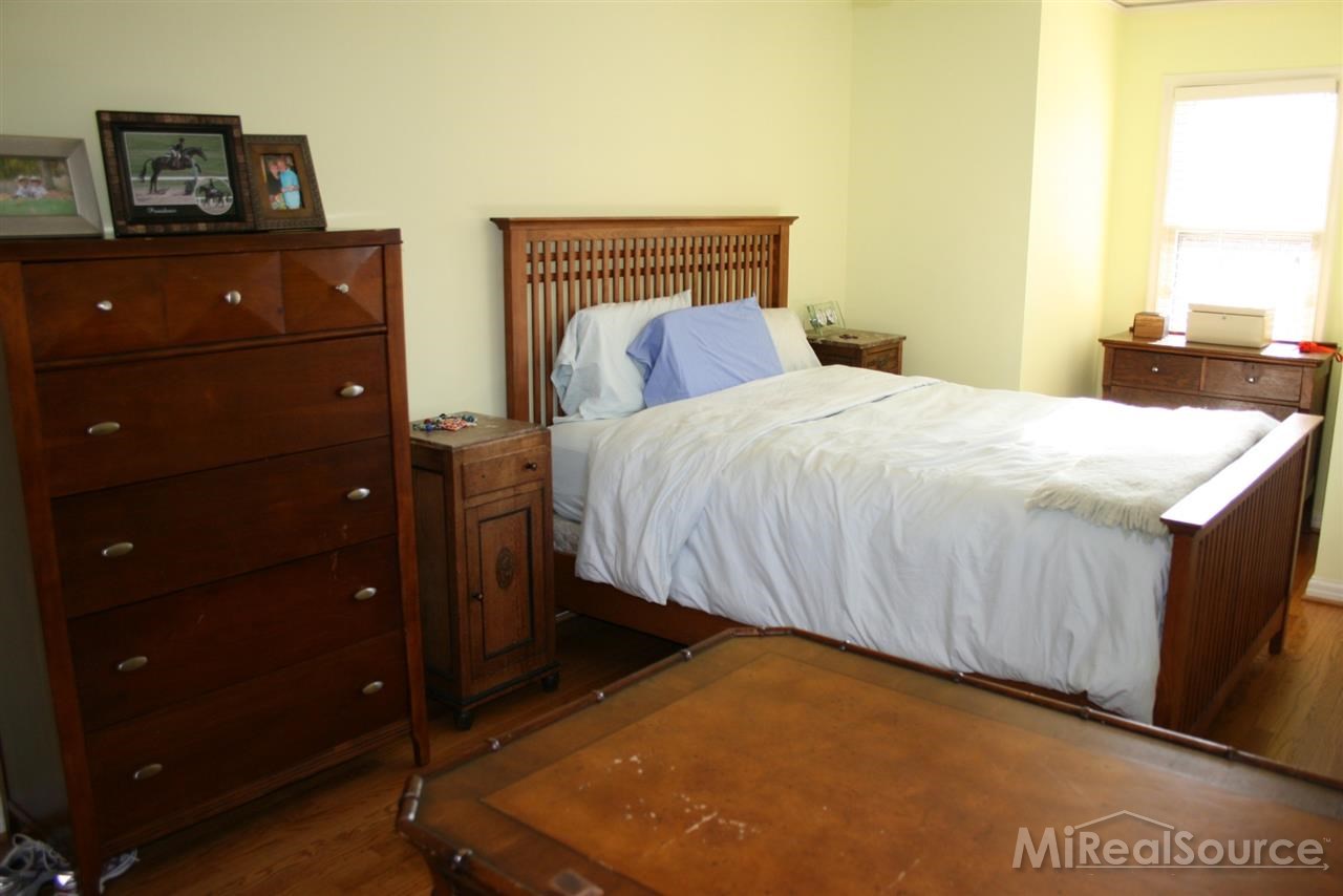 1161 Whittier Road Grosse Pointe Park, MI 48230 - Photo 11 of 15
