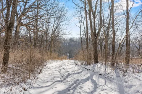 $1,590,000 | 3 Moen Cross Plains, Cross Plains, WI 53528