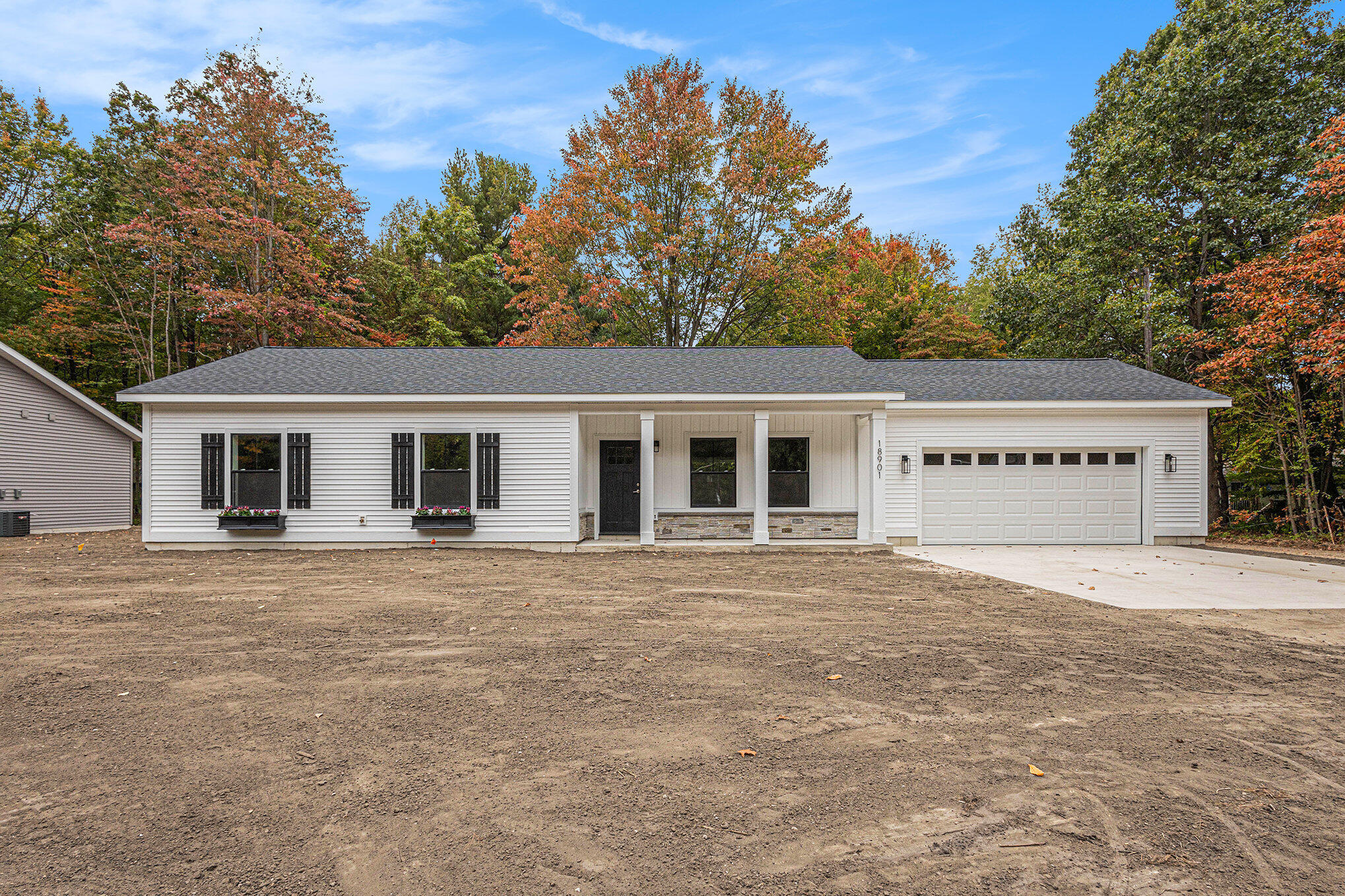 18901 148th Avenue Spring Lake, MI 49456 - Photo 28 of 30 003_qj1a5844_154