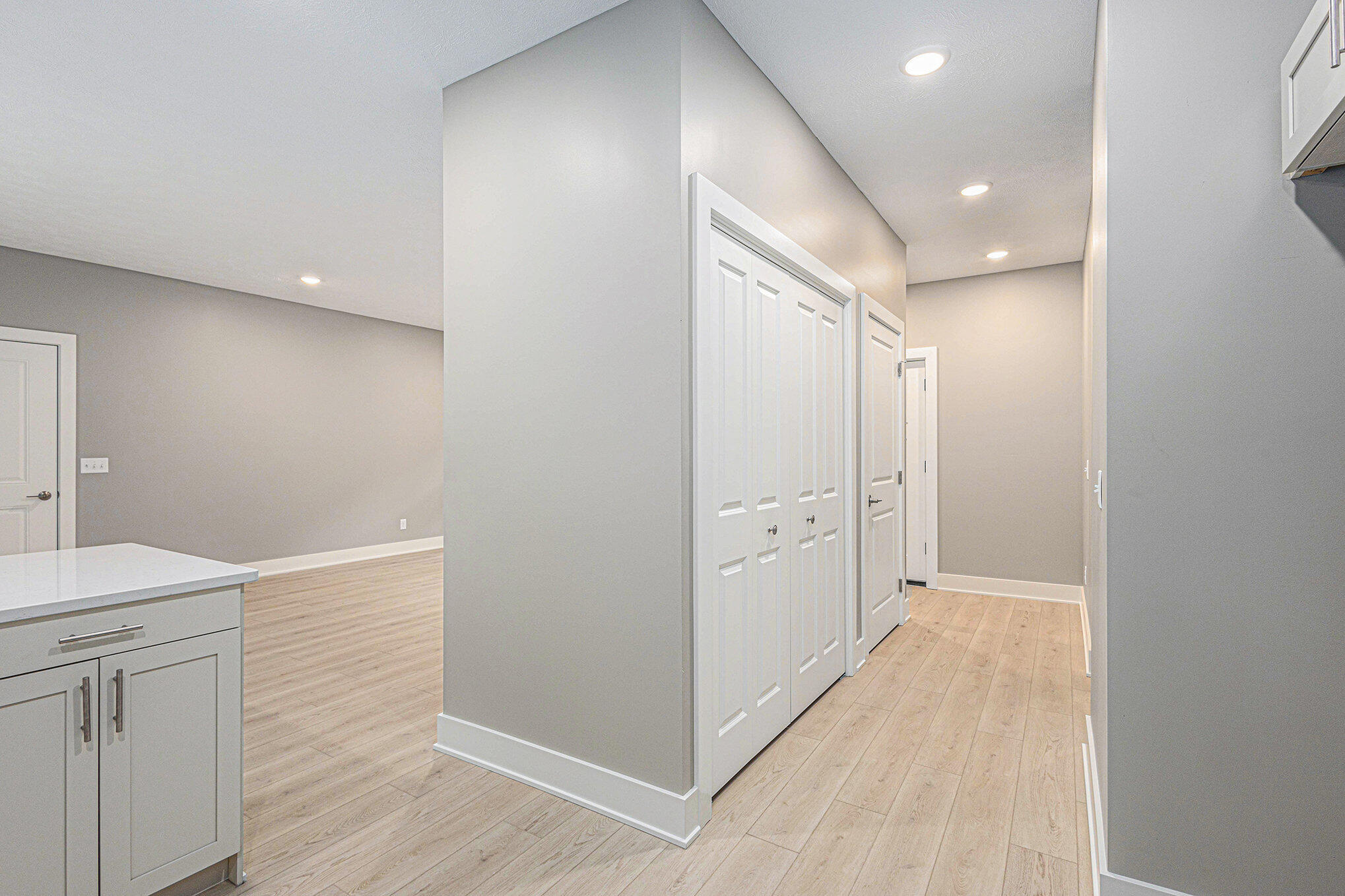 18901 148th Avenue Spring Lake, MI 49456 - Photo 9 of 30 010_qj1a5869_869