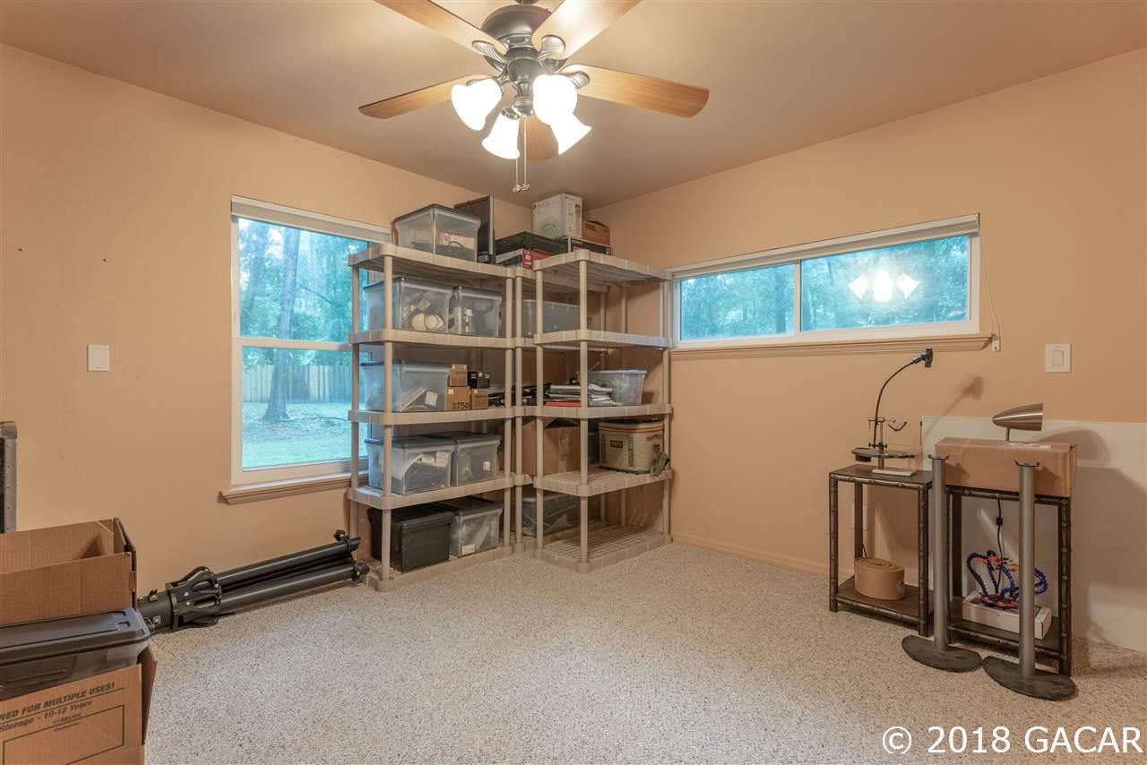 2018 Southwest 88 Street Gainesville, FL 32607 - Photo 11 of 20 Gallery Image 11