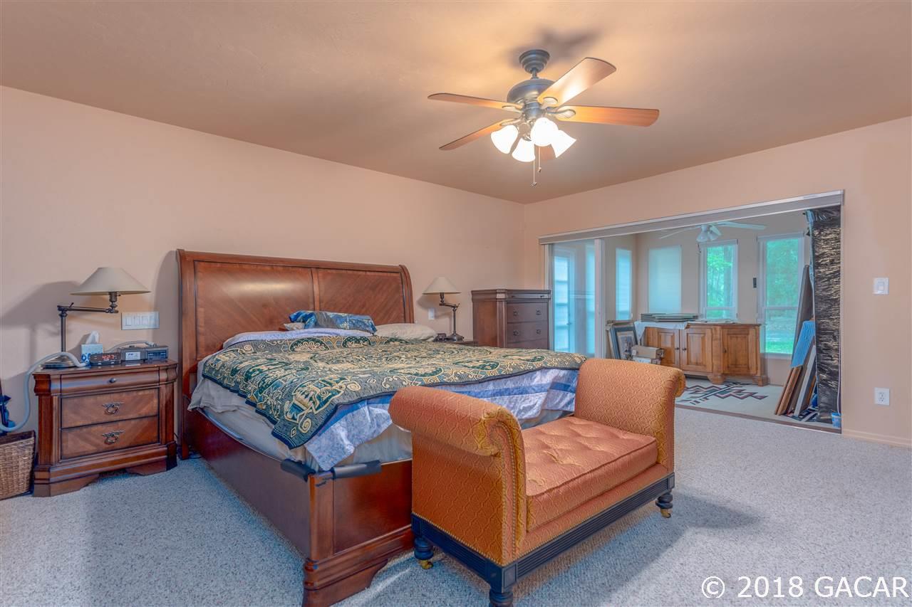 2018 Southwest 88 Street Gainesville, FL 32607 - Photo 12 of 20 Gallery Image 12