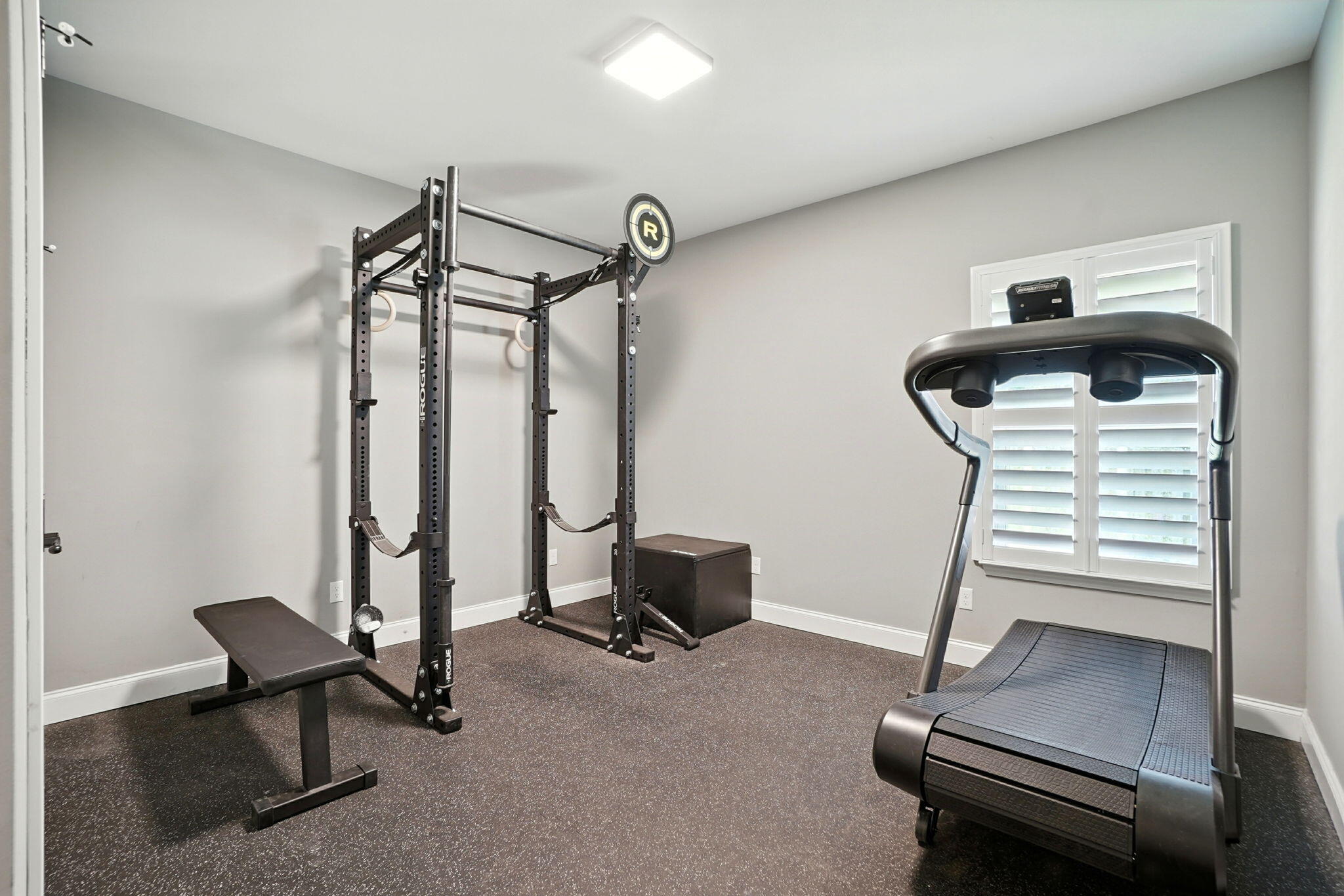 212 Eleases Crossing Crestview, FL 32539 - Photo 5 of 40 a room with musical instruments