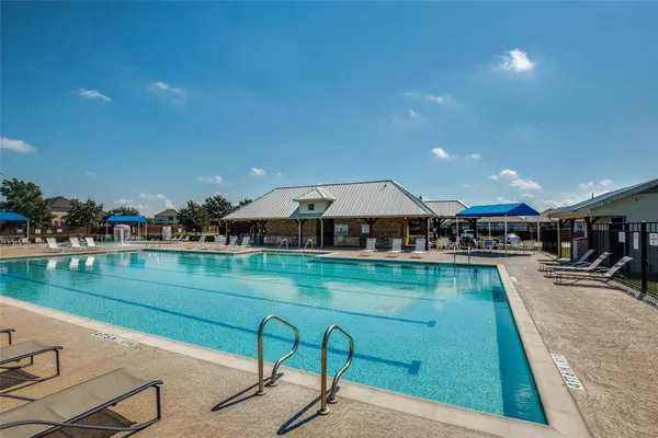 $2,100 | 12852 Old MacGregor Lane, Fort Worth, TX 76244