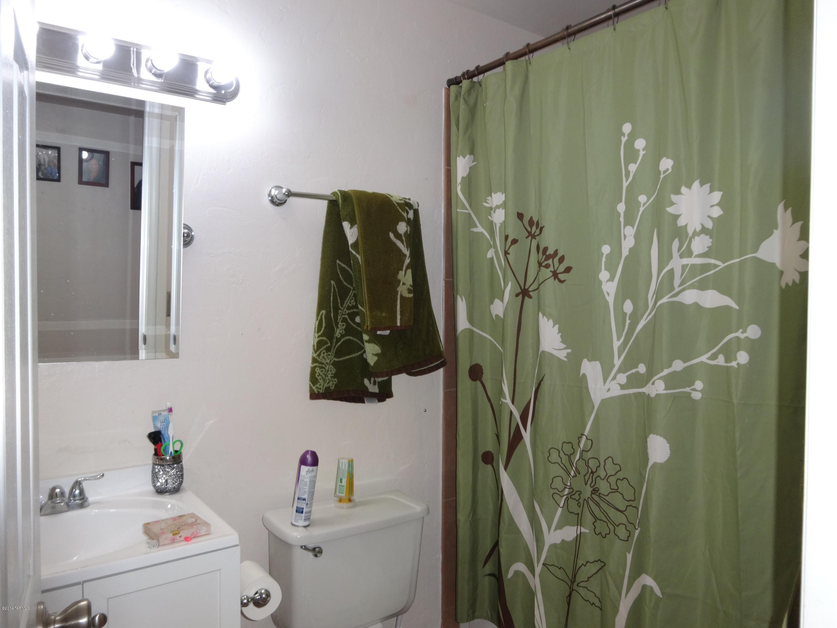 1832 West Astolat Road Tucson, AZ 85713 - Photo 11 of 36