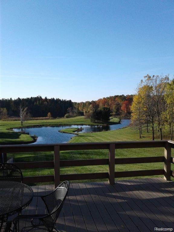 4373 Lippincott Road Lapeer, MI 48446 - Photo 8 of 29 DECK.jpg