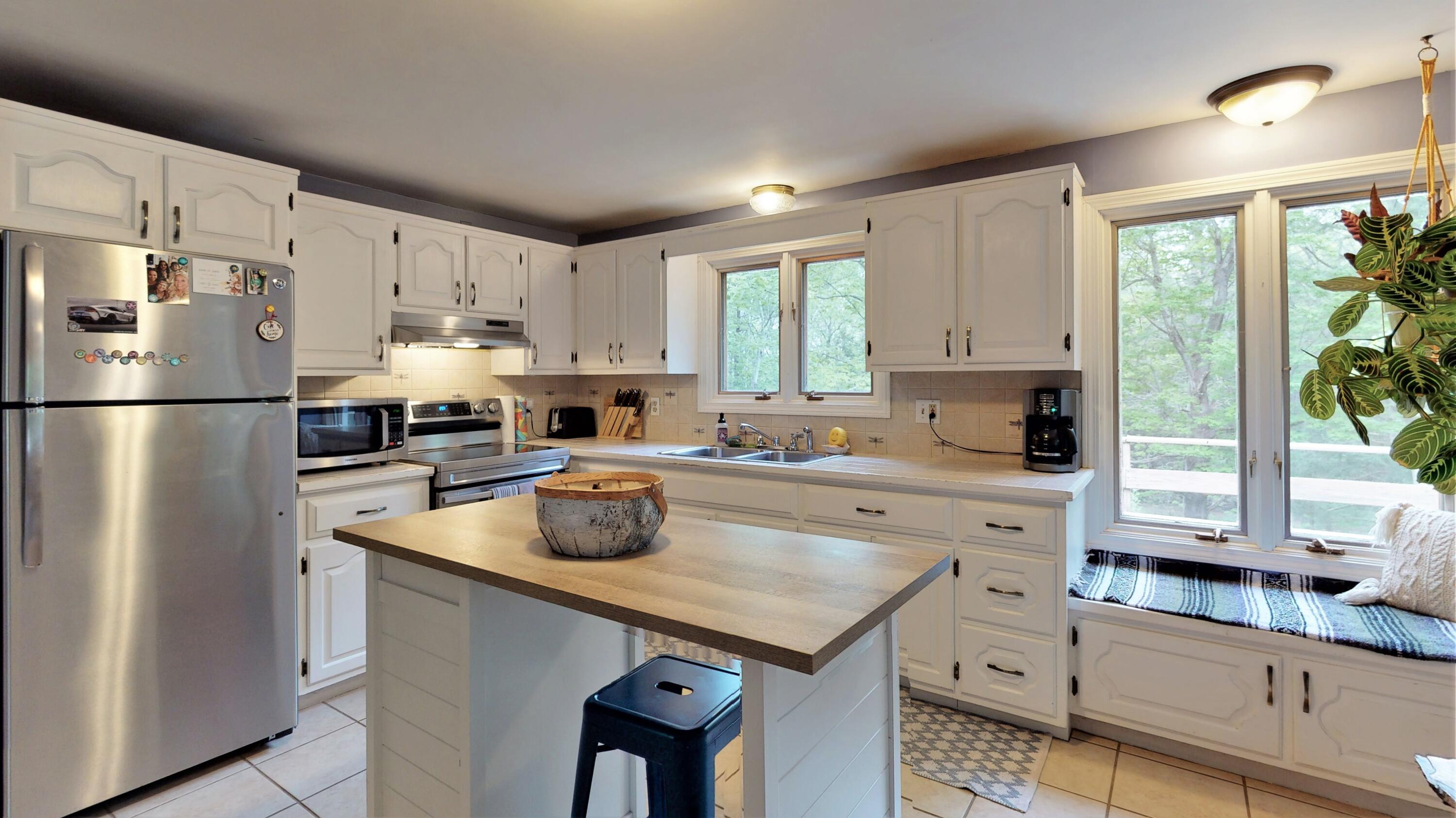 45 Ferndale Road Gardiner, ME 04345 - Photo 5 of 80 45-Ferndale-Road-Gardiner-ME-05192022_22