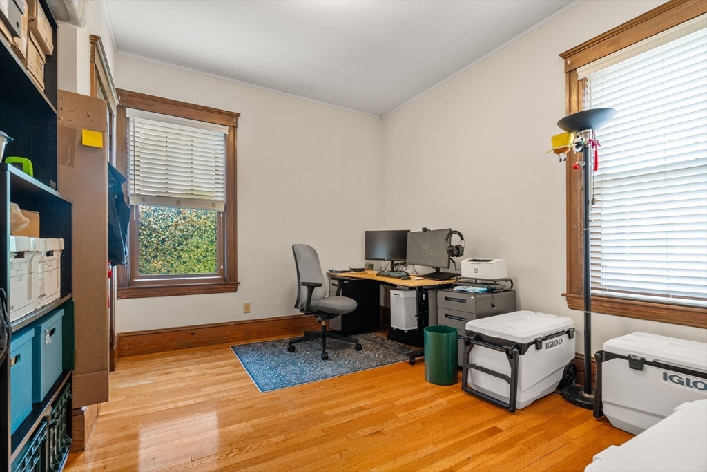 21 Milton Street Somerville, MA 02144 - Photo 19 of 31