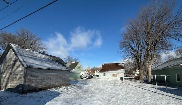 $39,900 | 118 East Broadway Street, Redwood Falls, MN 56283