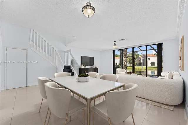 $339,000 | 10731 Northwest 14th Street, Unit 274, Plantation, FL 33322