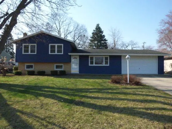 $275,000 | 1740 Sumac Court, Beloit, WI 53511
